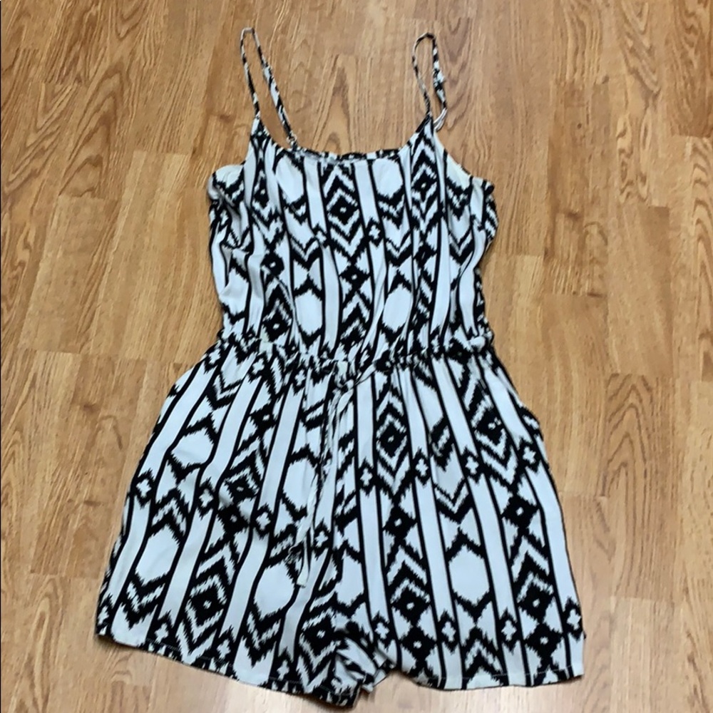 Forever 21 white print romper, medium.